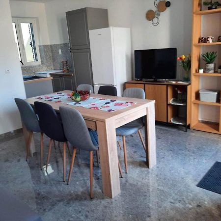 Apartmán Ema Brela Exteriér fotografie