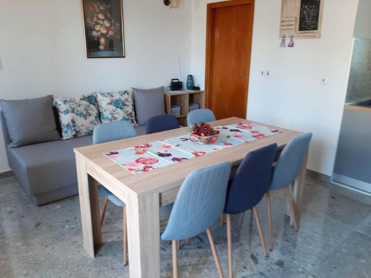 Apartmán Ema Brela Exteriér fotografie